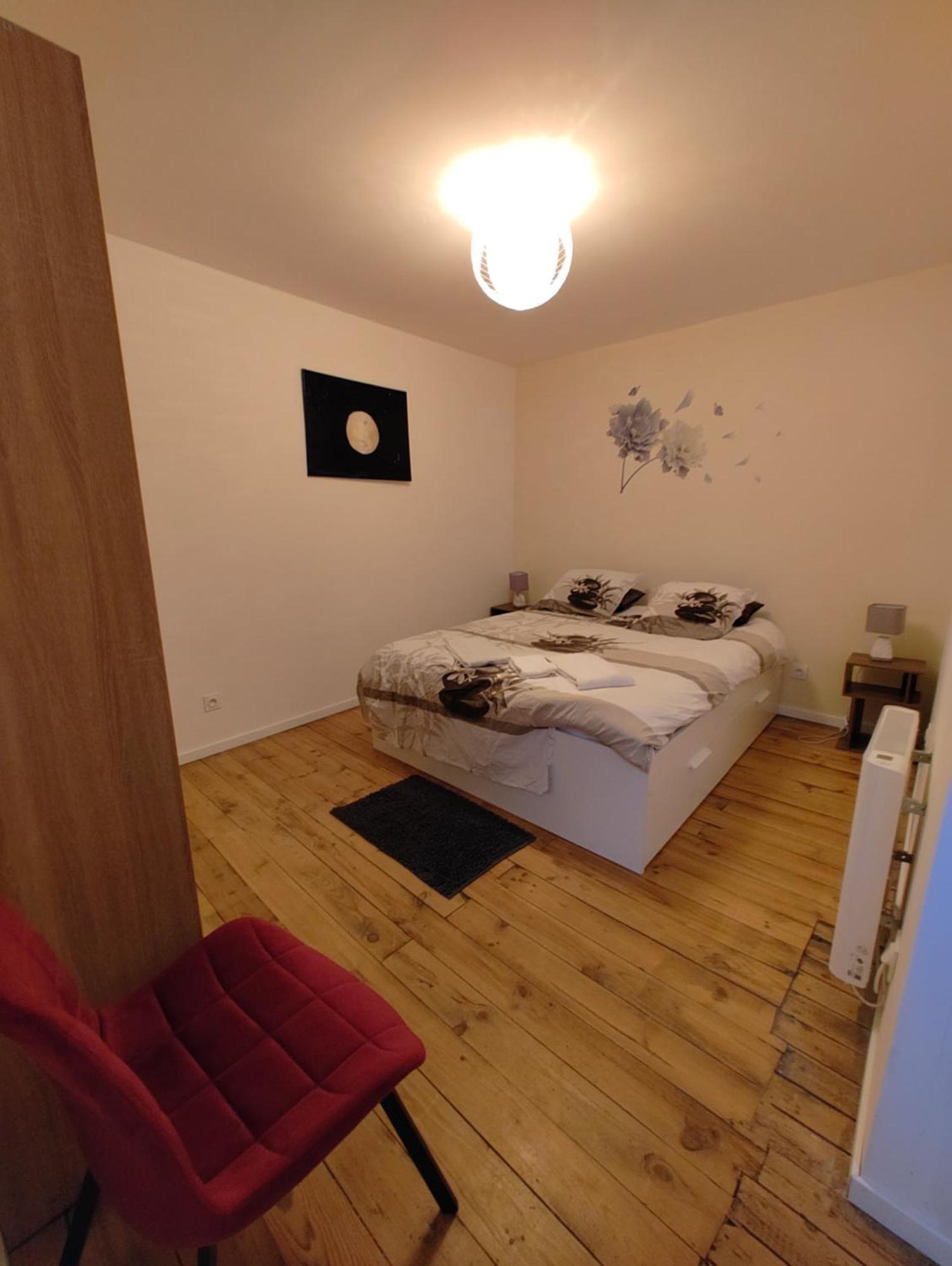 Gite Des Pleiades Villemoirieu Extérieur photo